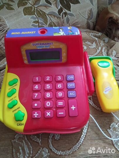 Игрушечная касса