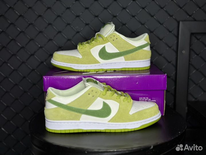 Dunk green apple. Nike SB Dunk Green Apple. Nike Dunk Green Apple.