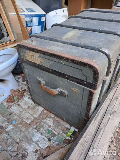 Сундуки старинные