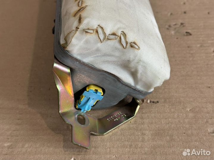 Подушка безопасности в торпедо BMW X5 E53