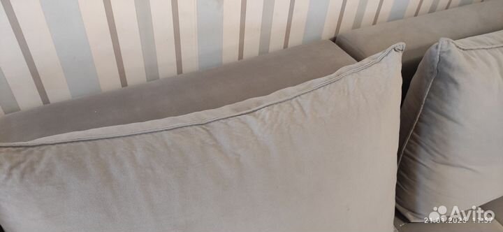 Диван угловой малогабаритный