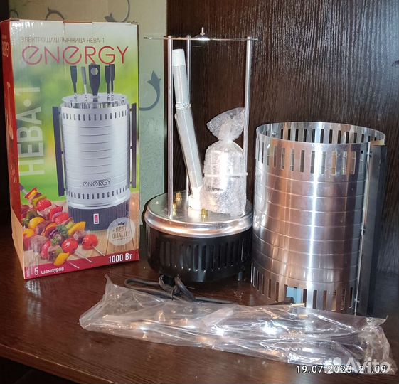 Электрошашлычница нева - 1 на запчасти