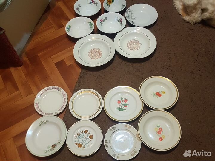 Тарелки 15 штук