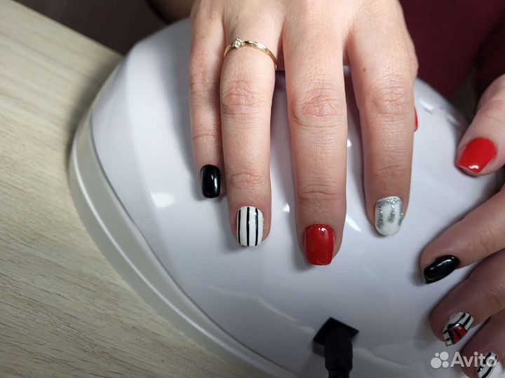 Маникюр, Педикюр