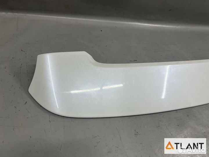 Спойлер nissan serena