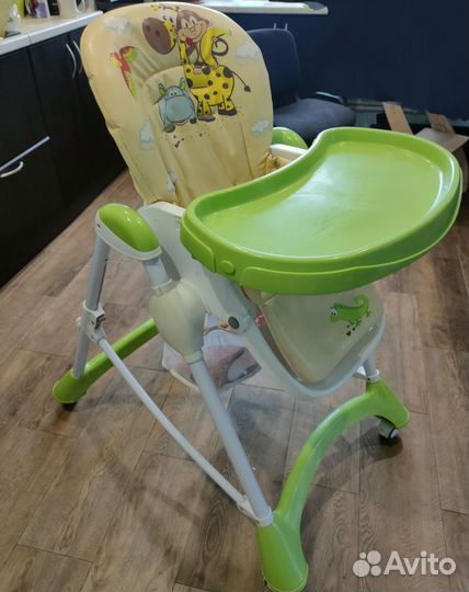 Стульчик для кормления Corol