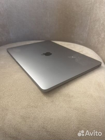 Macbook pro 13 2017 8/128