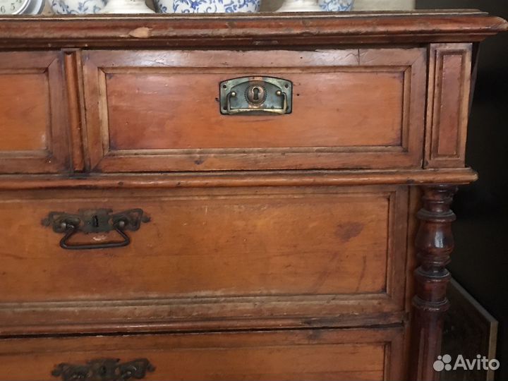 Комод деревянный старинный