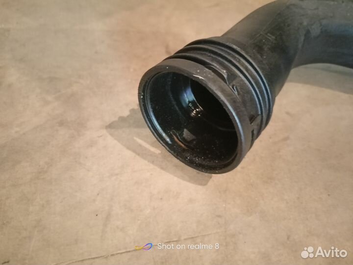 Патрубок интеркулера короткий volkswagen passat b6