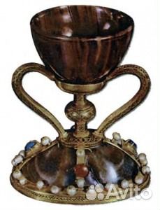 Монета Святой Грааль вставка агата Ниуэ 2013 год