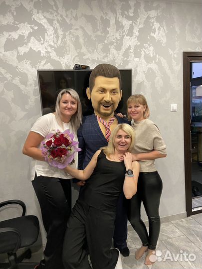 Стас михайлов поздравление ростовая кукла