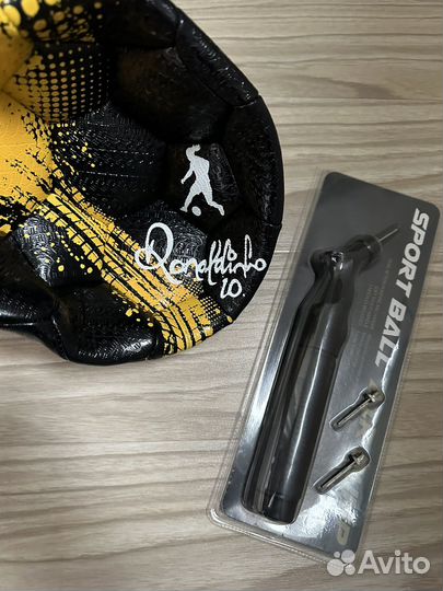 Футбольный мяч новый