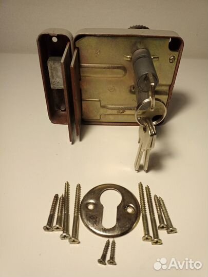 Замок накладной новый знз-01. СССР