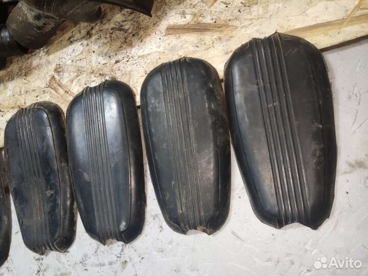 Нигрипсы Накладки бака Урал