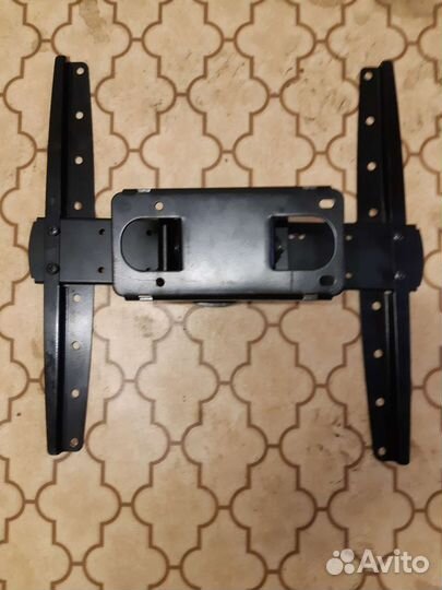 Кронштейн для телевизора