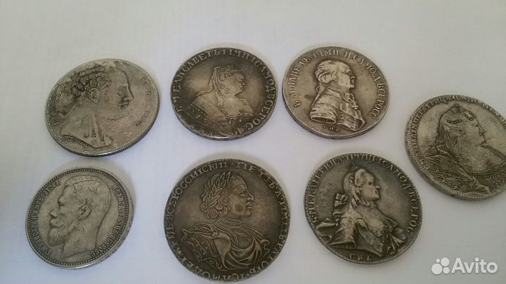 Продам сувенирные монеты