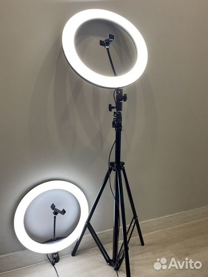 Кольцевая лампа 36 см и 32 см