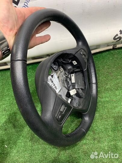 Руль Bmw 320I F30 N20B20B 2013