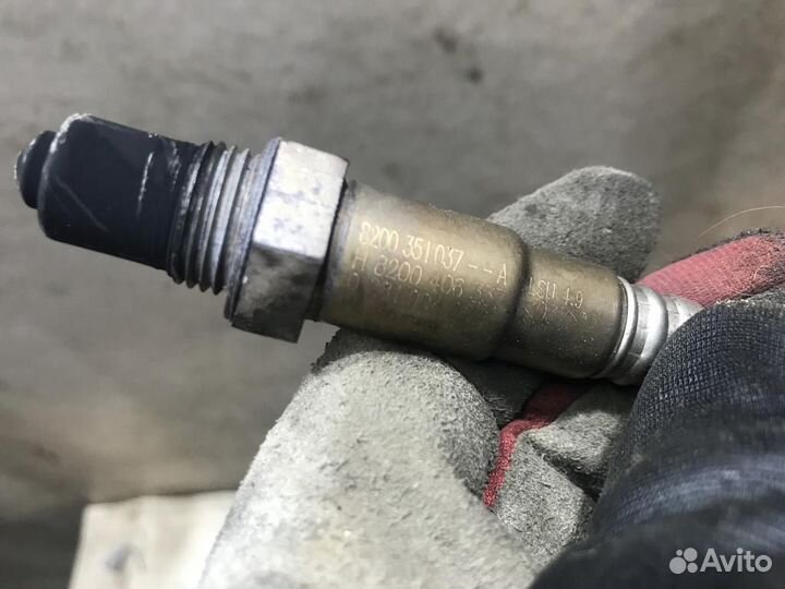 8200351037 Датчик кислородный Nissan Renault M9R