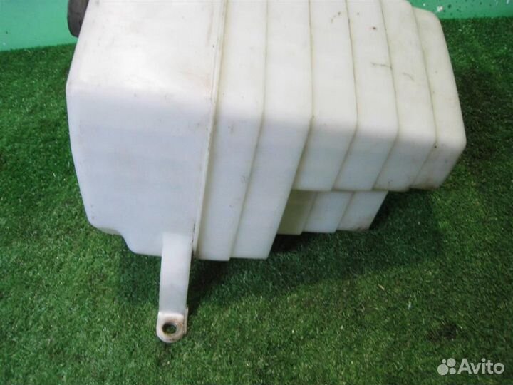 Резонатор воздушного фильтра Toyota Avensis T25 2