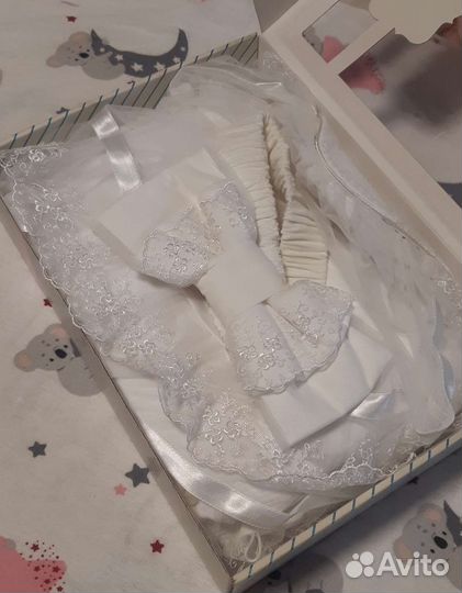 Комплект на выписку новый