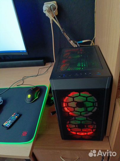 Мощный игровой компьютер с монитором полный набор