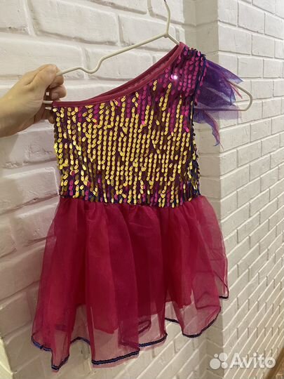 Платье для танцев (сценический костюм)