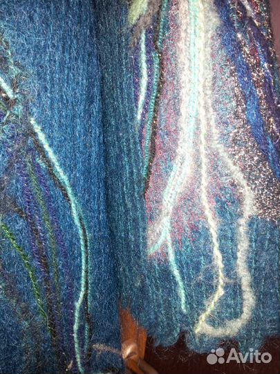 Красивое дизайнерское чистошерстянное пальто