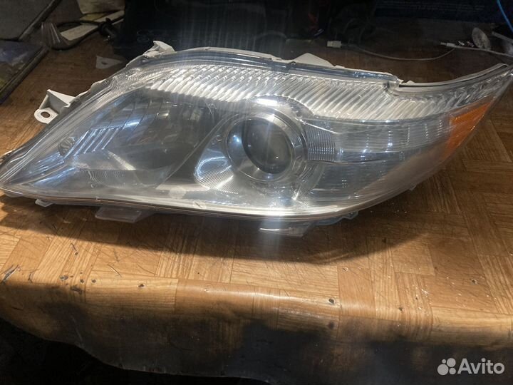 Фара левая оригинал Тойота Камри