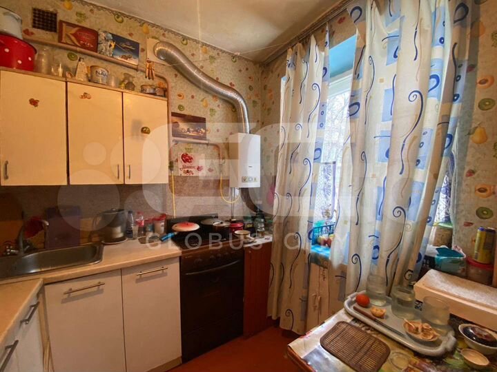 2-к. квартира, 44 м², 1/4 эт.