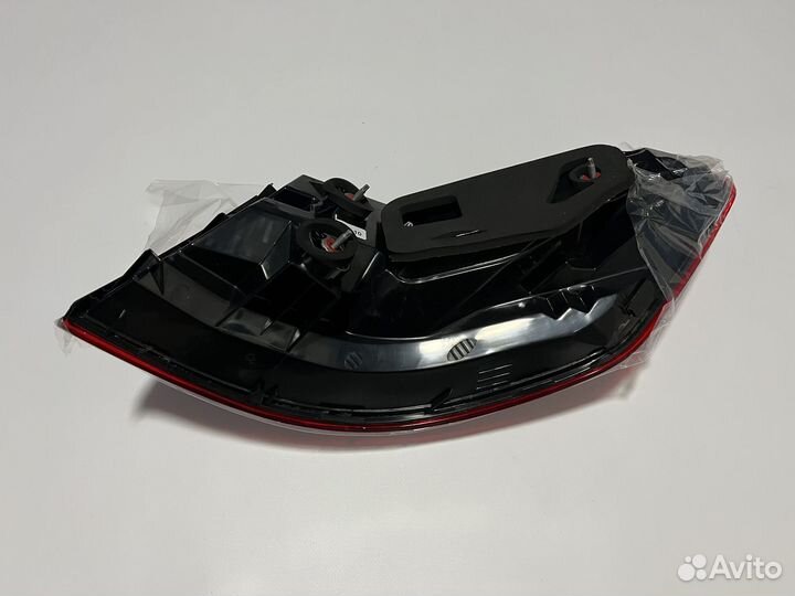 Левый боковой фонарь Mercedes w212 рестайл новый