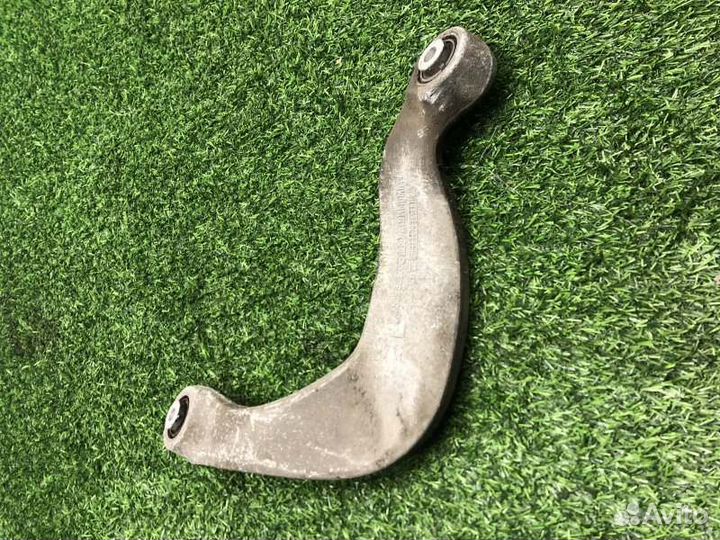 Рычаг подвески верхний задний левый Audi A4 8K2