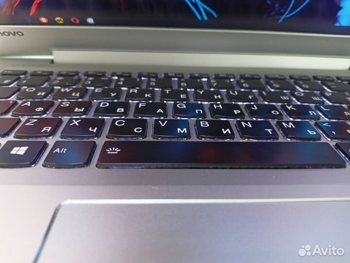 Ноутбук lenovo с подсветкой SSD512GB 8GB видео 2GB