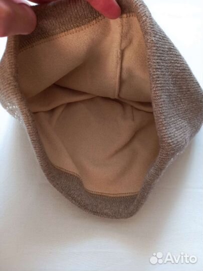 Шапка демисезон со стразами на флисовом подкладе