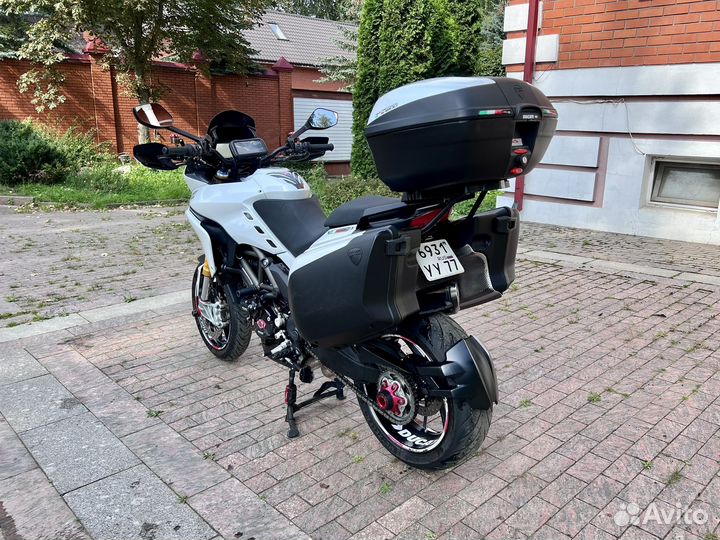 Ducati Multistrada 1200S