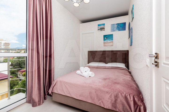 Собственный номер в отеле у моря