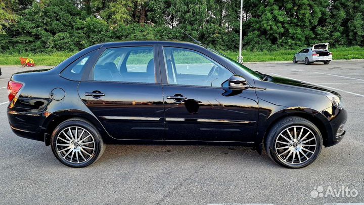 LADA Granta 1.6 МТ, 2021, 40 600 км