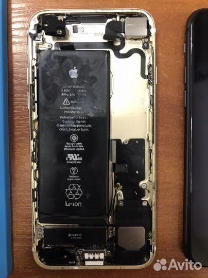 iPhone 8, 128 ГБ
