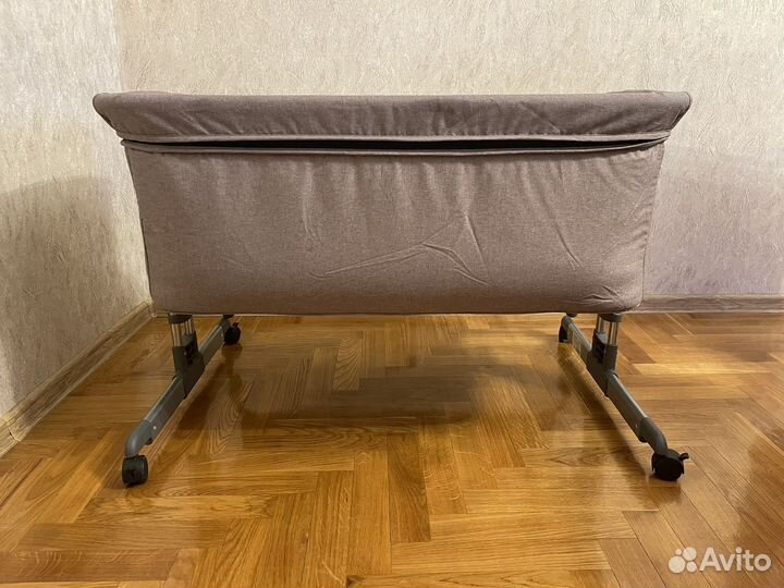 Приставная кроватка