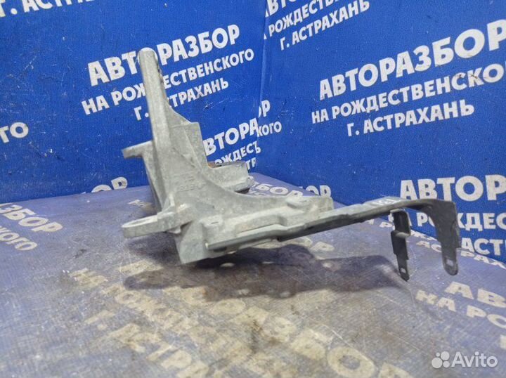 Подушка двигателя Nissan X-Trail T31 внедорожник