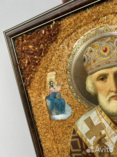 Икона из янтаря