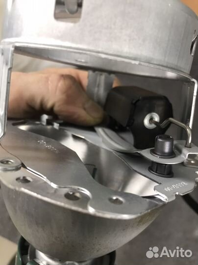 Биксеноновые линзы Hella 2