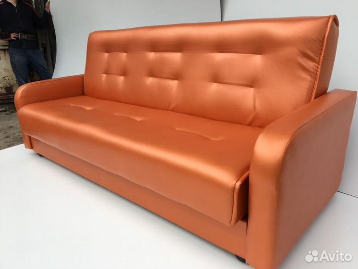 Диван от фабрики