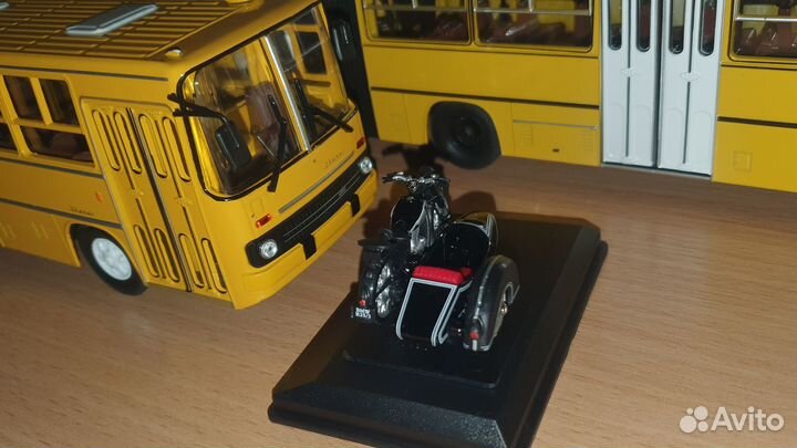 Модель мотоцикла 1/43