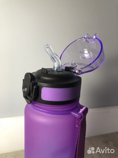 Бутылка для воды с трубочкой