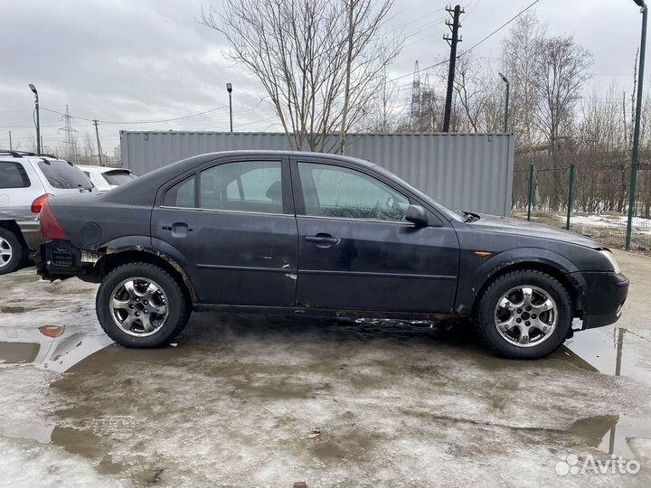 Ford Mondeo 1.8 МТ, 2001, 373 454 км