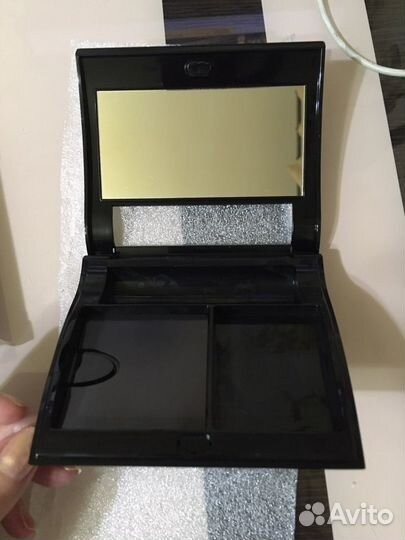 Футляр для косметики Mary Kay