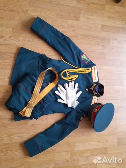 Парадная офицерская форма (комлект)