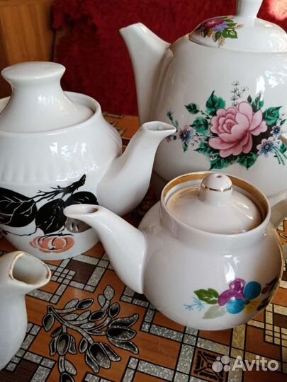 Заварочные чайники 5шт. Фарфоровые