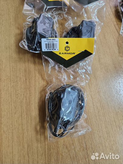 PTT Earmor M52 для раций Motorola